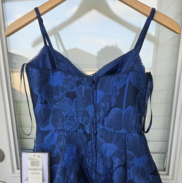 B Darlin Juniors' Sweetheart-Neck Jacquard Fit & Flare Dress Sz 0 Blue NWT Party - Picture 14 of 14